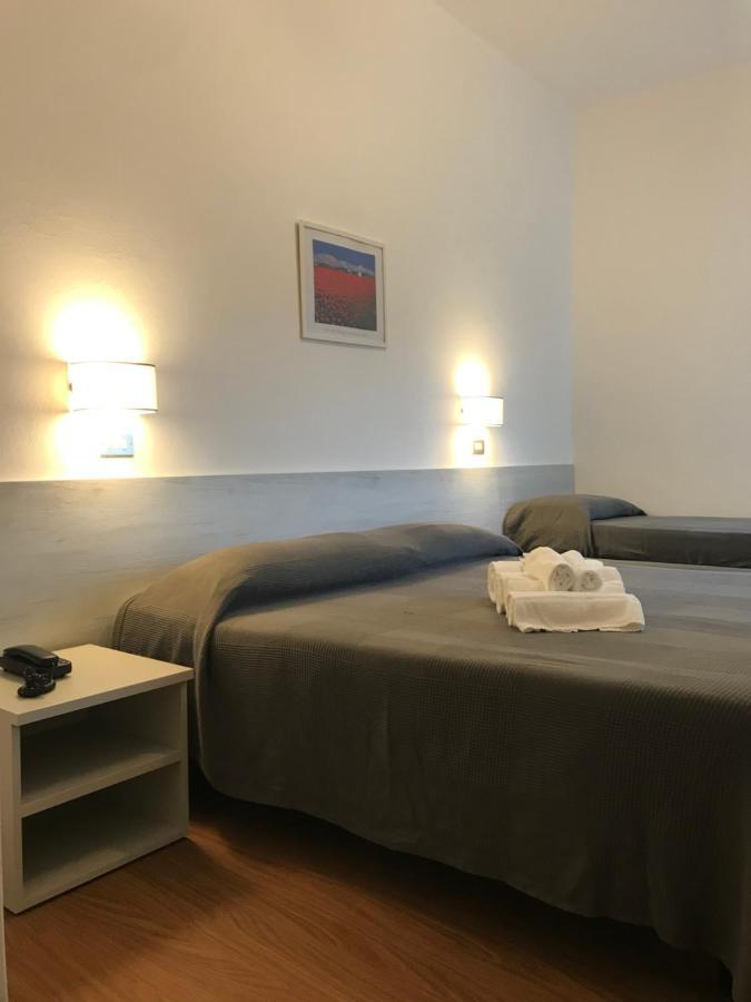 Augustus Hotel 3*